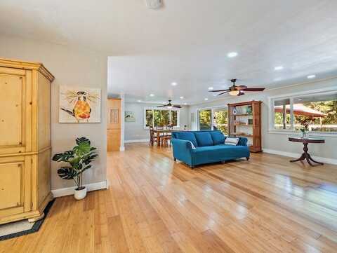 84-5085 PAINTED CHURCH RD, Honaunau, HI 96704