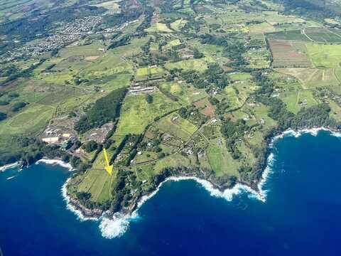 28 BEACH RD, Pepeekeo, HI 96783