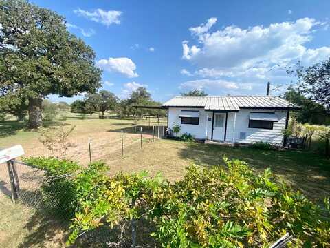 240 Wade, Tow, TX 78672