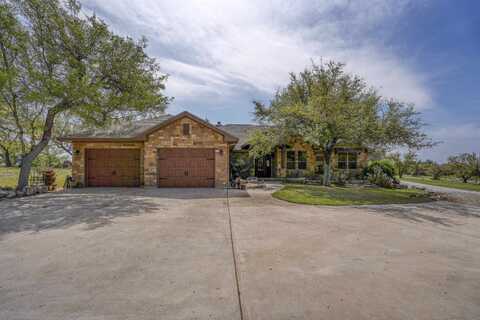 101 Crooked Oak Lane, Round Mountain, TX 78663