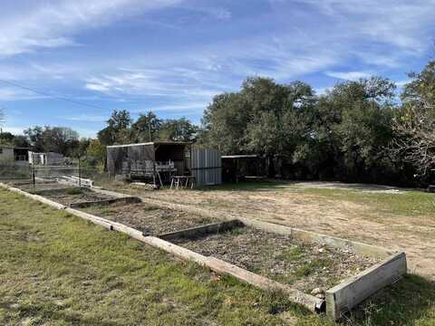 117 Singleton Drive, Spicewood, TX 78669