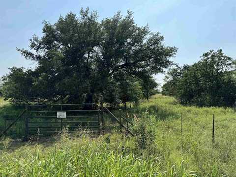 235 County Road 402, Llano, TX 78643