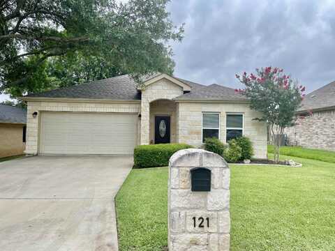 121 Preston Trail, Meadowlakes, TX 78654