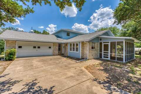 205 Pecan Dr., Kingsland, TX 78639