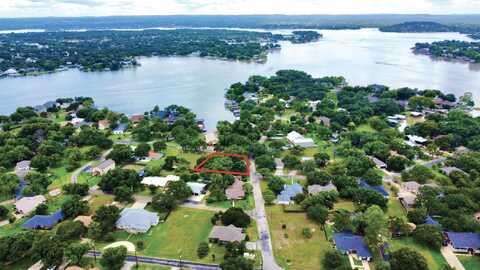 507 Flamingo Circle, Highland Haven, TX 78654