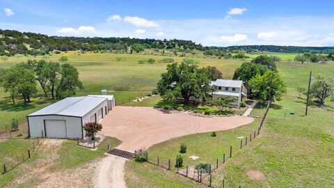 544 Alfred Henke Road, Fredericksburg, TX 78624