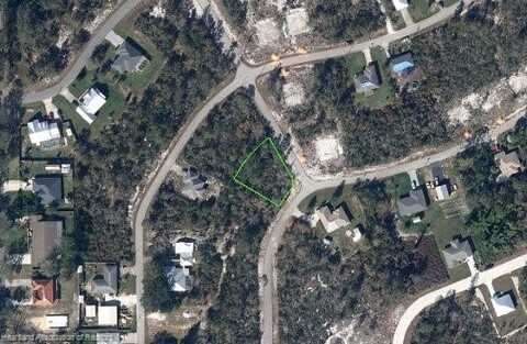 435 Hoover Avenue NE, Lake Placid, FL 33852