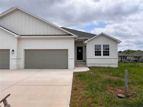 19709 W 195th Place, Spring Hill, KS 66083