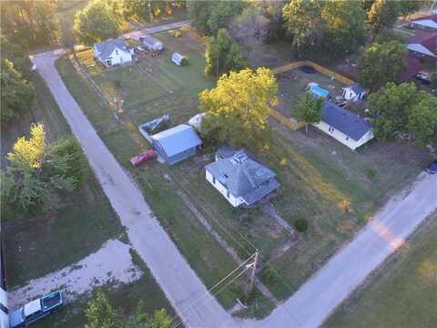 200 N Ohio Street, Chilhowee, MO 64733