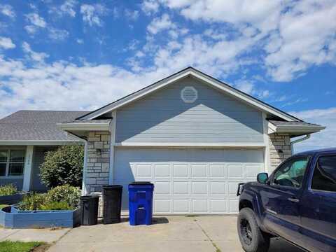 2526 Deer Trail, Junction City, KS 66441