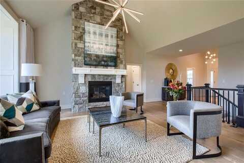 23217 W 124th Place, Olathe, KS 66061