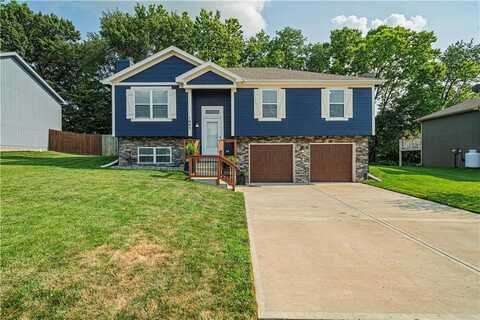 1003 Buttercup Street, Smithville, MO 64089