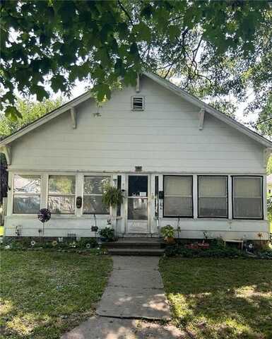 426 S Florida Avenue, Columbus, KS 66725