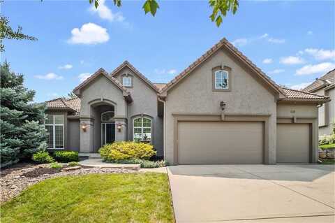 8915 Quail Ridge Lane, Lenexa, KS 66220