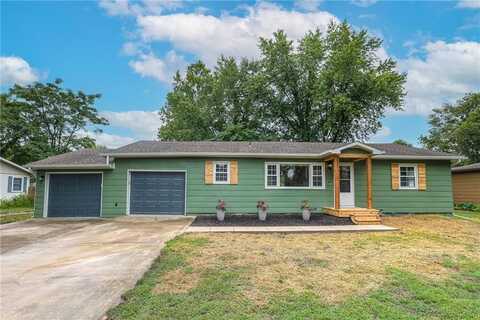 412 E Locust Street, Drexel, MO 64742