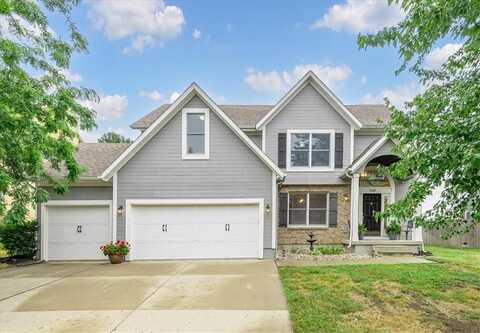 3103 S Black Forest Avenue, Blue Springs, MO 64015