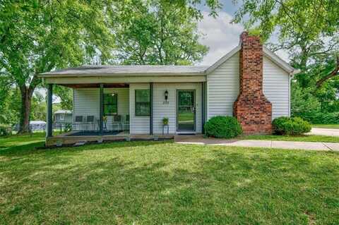 229 N Crescent Avenue, Independence, MO 64053