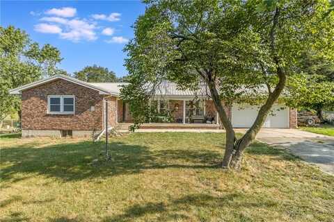 823 SE 600 Road, Knob Noster, MO 65336