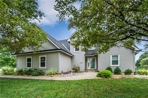 1602 Allendale Lake Road, Greenwood, MO 64034