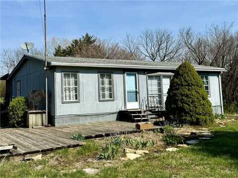 12233 K 92 Highway, Oskaloosa, KS 66066