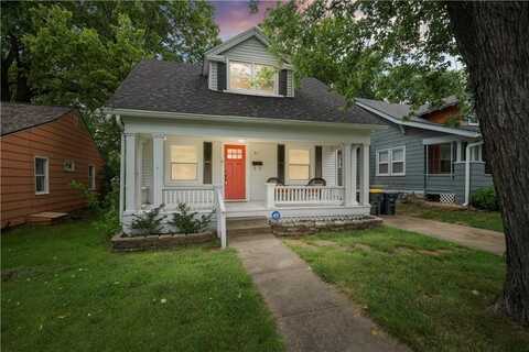 911 E 75th Street, Kansas City, MO 64131