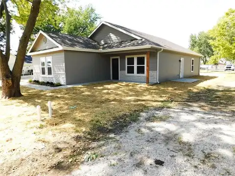 204 N Main Street, Holden, MO 64040