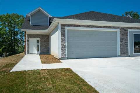 709 Ridge Drive, Smithville, MO 64089