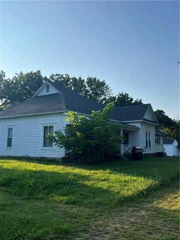 702 W 1st Street, Pittsburg, KS 66762