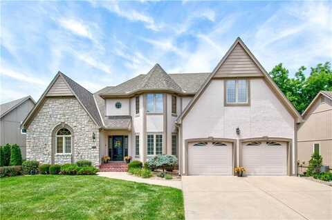 800 NW High Point Drive, Lees Summit, MO 64081