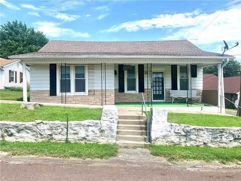 100 Taylor Street, De Kalb, MO 64440