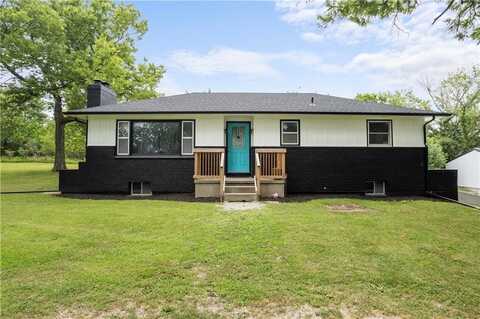 39103 New Lancaster Road, Lacygne, KS 66040