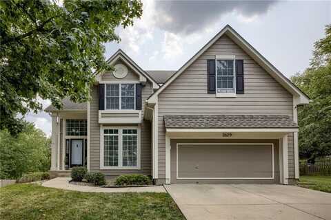 2629 SW 9th Terrace, Lees Summit, MO 64081