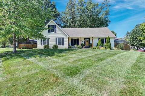 721 NE Cambridge Drive, Lees Summit, MO 64086