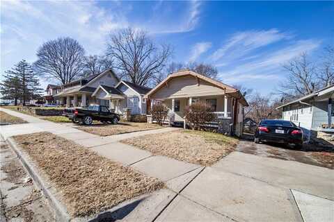 5006 Euclid Avenue, Kansas City, MO 64130