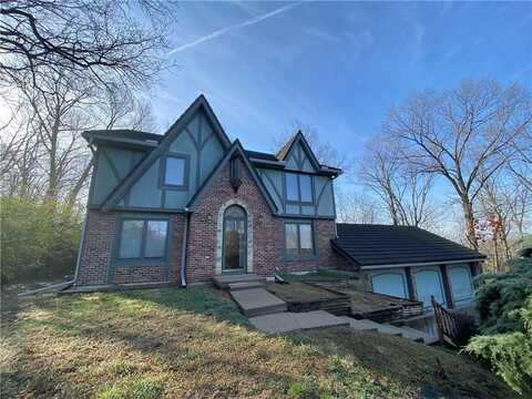 1917 Canterbury Court, Leavenworth, KS 66048