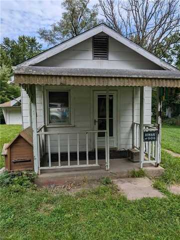 2321 S Scott Avenue, Independence, MO 64052