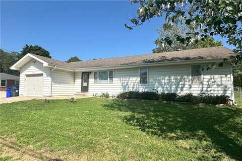 2417 S Grand Avenue, Sedalia, MO 65301