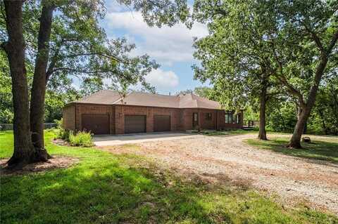 4116 Nemaha Road, Perry, KS 66073