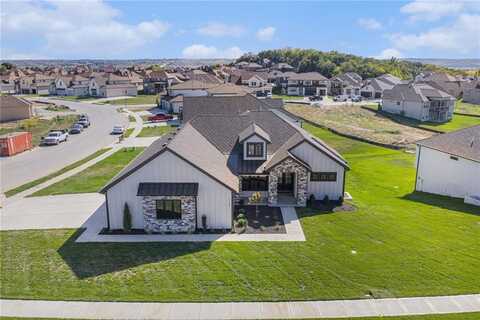 5163 NW 47th Terrace, Riverside, MO 64150