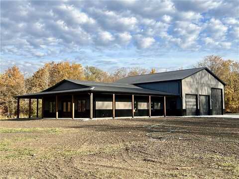 36406 E Church Road, Oak Grove, MO 64075