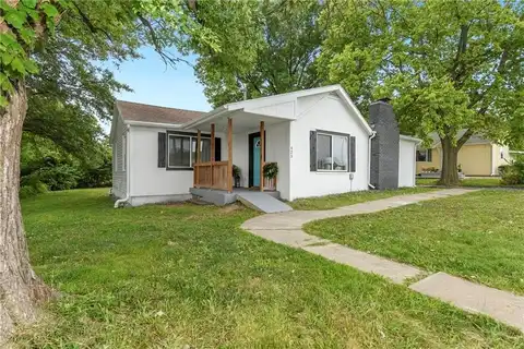 425 Muncie Road, Leavenworth, KS 66048