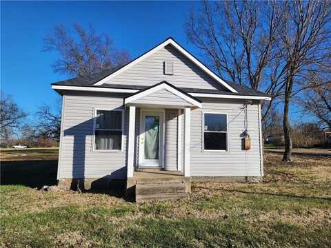 118 S Oak Street, Mulberry, KS 66756