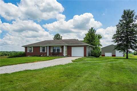 8409 NE 198th Street, Trimble, MO 64089