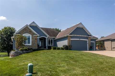 5016 Raintree Circle, Lees Summit, MO 64082