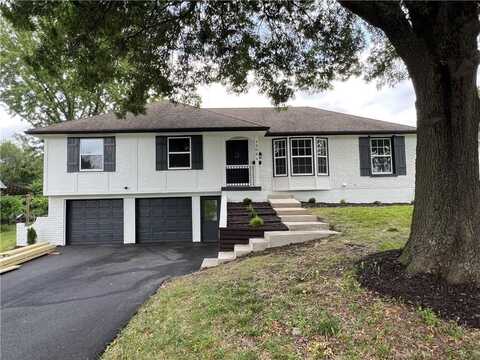 13021 Sycamore Avenue, Grandview, MO 64030