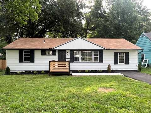 8415 Central Street, Kansas City, MO 64114