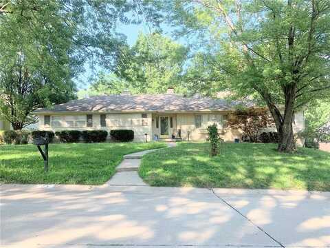 75 Eastwood Drive, Saint Joseph, MO 64506