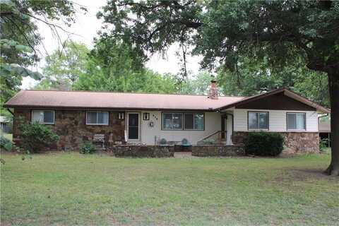 610 10th Street, McCune, KS 66753