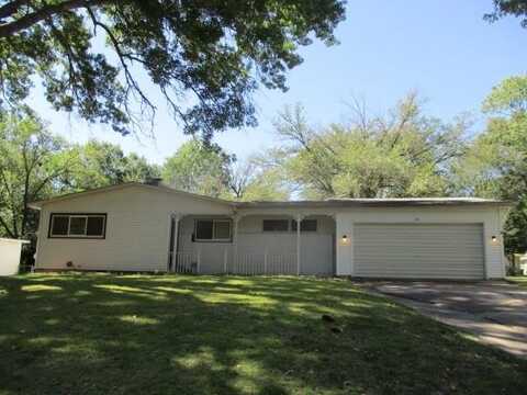 302 Warwick N/A, Coffeyville, KS 67337