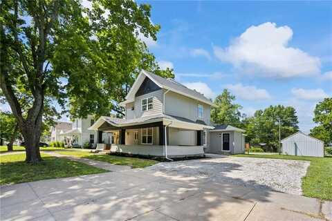 414 W 4th Street, Cameron, MO 64429